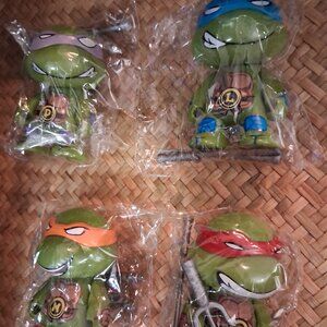 Share TMNT Teenage Mutant Ninja Turtles 3" Mini Action Figures Toy set 4PCS-NEW!